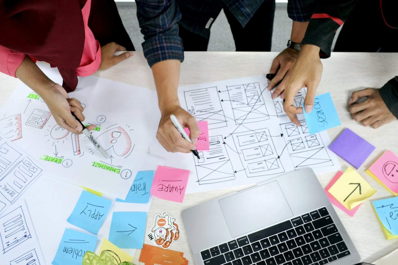 Persone al lavoro